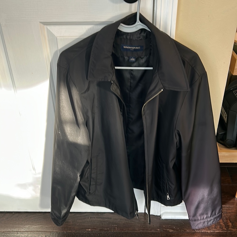 Black men’s banana republic jacket